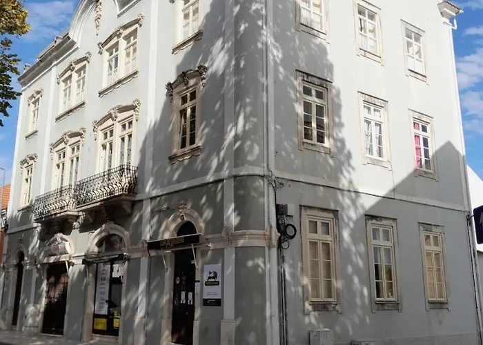 & Pasta ゲストハウス コインブラ