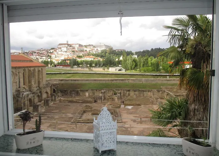 & Pasta ゲストハウス コインブラ